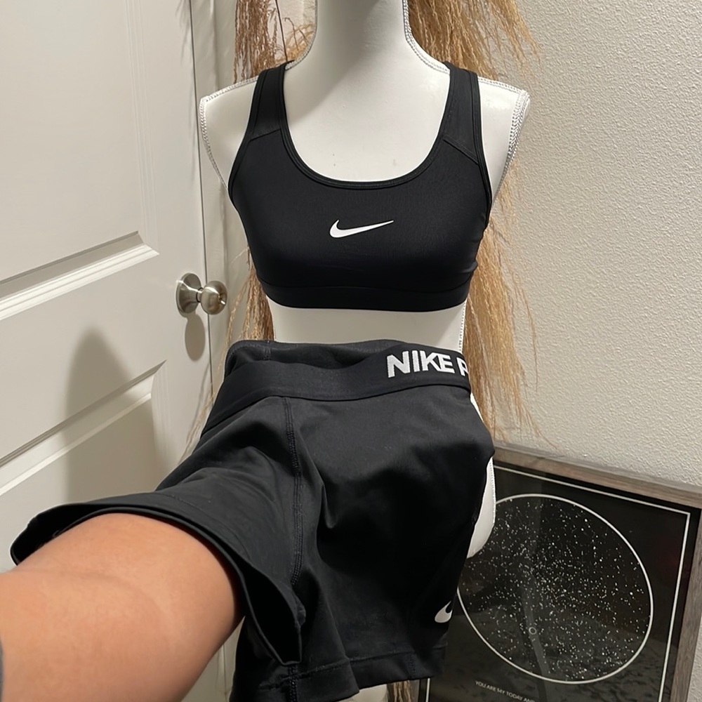 Nike workout set